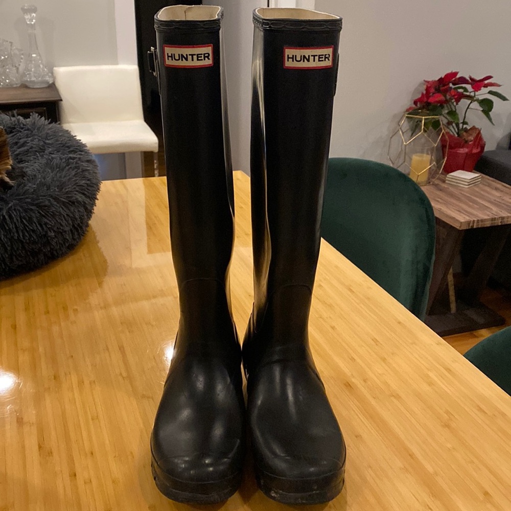 Hunter Matte Black Rain boots
